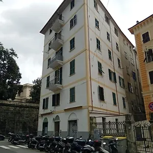 https://comodita-citta-mare-cinque-terre.hotelitalianriviera.com
